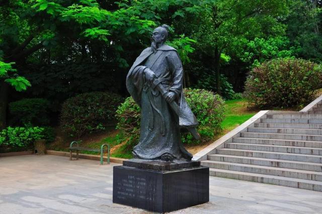 典故@辛弃疾辨识度很高的一首词,融豪放婉约于一炉,结尾堪称千古名句