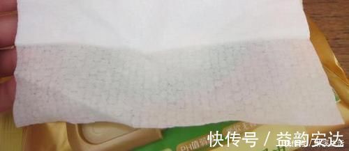 屁股|有种“糊涂带娃”叫湿巾擦屁股,家长省事了,却“坑”了孩子