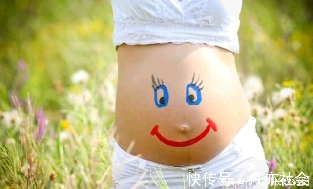 怀孕期间|孕中晚期4个小动作最易伤害胎儿,很多孕妈还在做