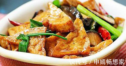 美食|美食推荐清蒸鲈鱼,香菇烧豆腐,胡萝卜烧羊肉,拌茄子的做法