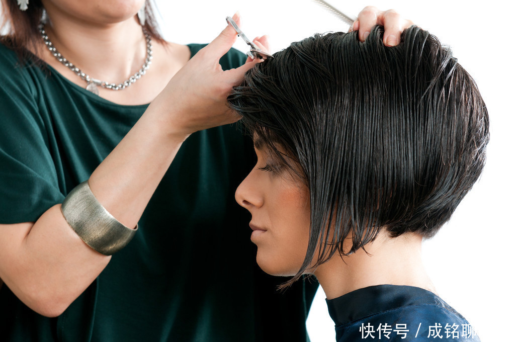 头发|短发女生多久剪一次头,可看出你是否注重形象,颜值越高剪发越勤