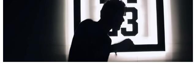 张伟丽|《拳力以赴的我们》要爆？首期讨论度破亿，奥运冠军挨揍是大亮点