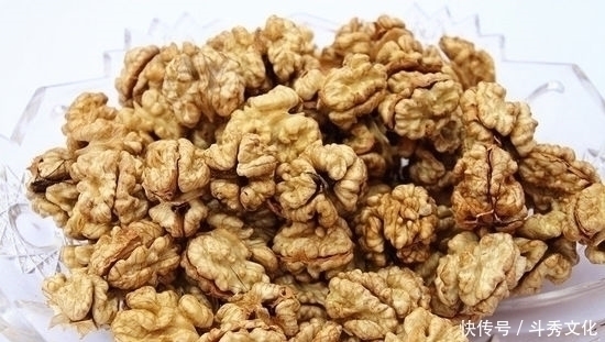 开宝本草|吃核桃对脑子好，但切忌与一物同食，没营养不说还会生病