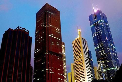 实体经济|今年是买房好时机内行人说出了原因，刚需者可以行动了