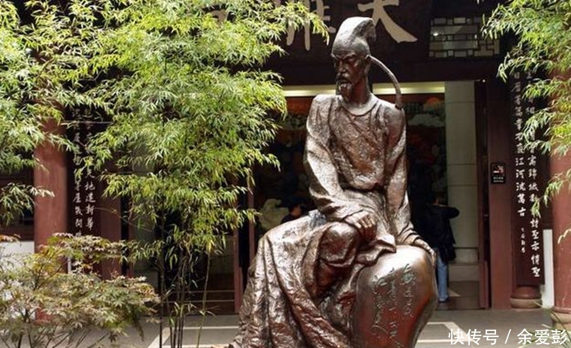 杜甫上班烦躁苦闷,写下一首七律发泄,纪晓岚:太粗鄙的诗了