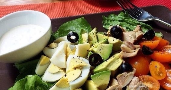 牛油果|孕期吃牛油果好不好?牛油果的这8个特点,或许对宝宝的发育有利