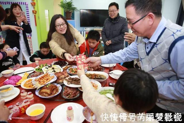 压岁钱|压岁钱是大年三十给孩子,还是大年初一给?讲究大着呢别给错了