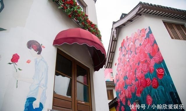 年少不懂张爱玲, 读懂已是不惑年