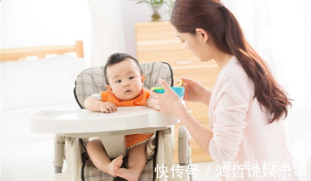 布妞|娃多大可以吃“大人饭菜”？儿科医生：宝宝照着喂养，更健康