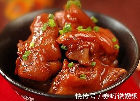 香喷喷的几道家常菜,色泽诱人,美味十足,家人吃后赞不绝口