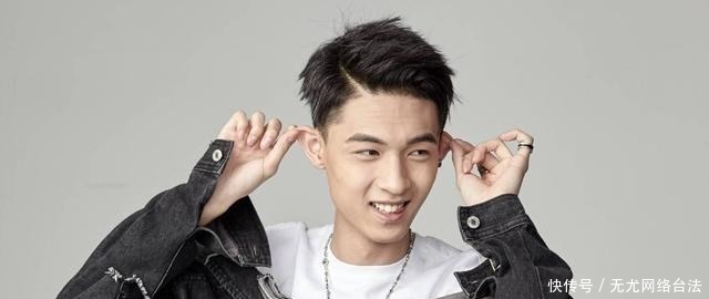 德云社秦霄贤做“评委”遭受抨击，一场发布会，何必苦大仇深呢？