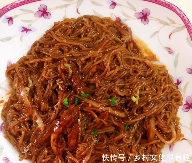 脆嫩|酱油白菜粉丝,粉丝软糯,白菜脆嫩