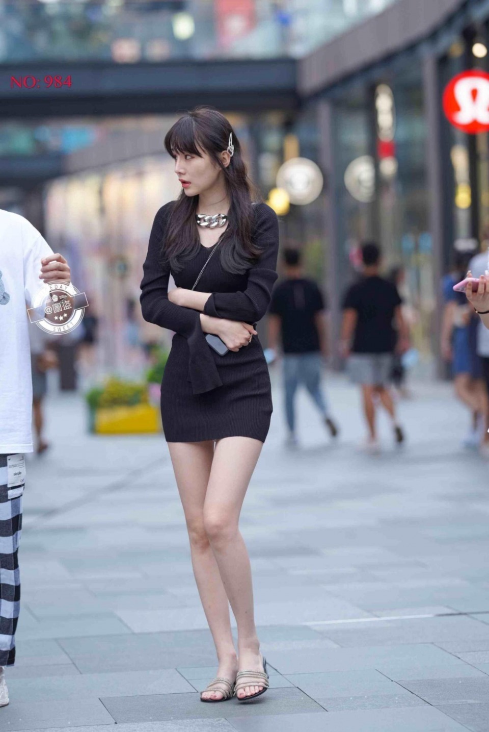 优雅|连衣裙最经典百搭,到哪都能美成焦点,优雅浪漫