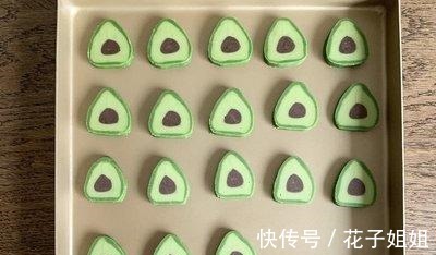 少女心|创意型零食牛油果饼干,香浓酥脆,颗颗可爱,这少女心爆棚了!
