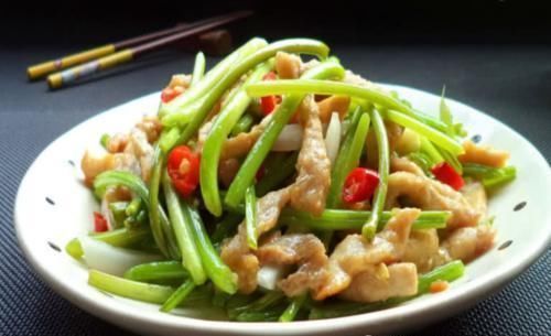 燃脂|胖人晚上要多食此菜,好吃还不贵,排出毒素,减肥燃脂,越吃越瘦