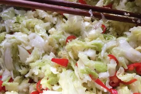 包菜|腌包菜这方法,奶奶用了30年,酸脆特爽口,当天做当天就能吃