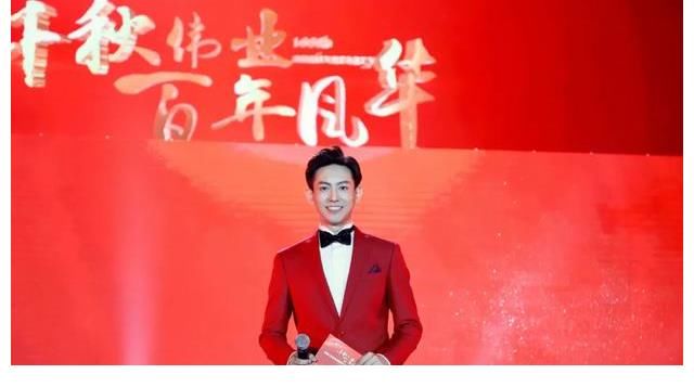 211院校毕业，24岁跻身卫视，教授称他“内心敞亮，笑容温暖”