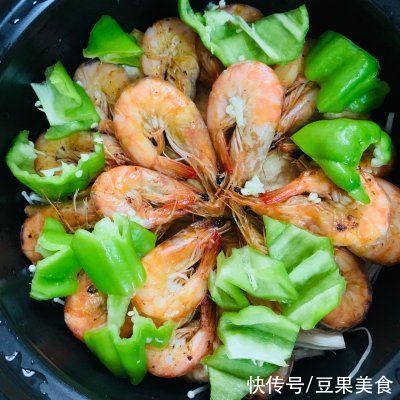 豆腐|这道豆腐鲜虾煲,怎么做都好吃