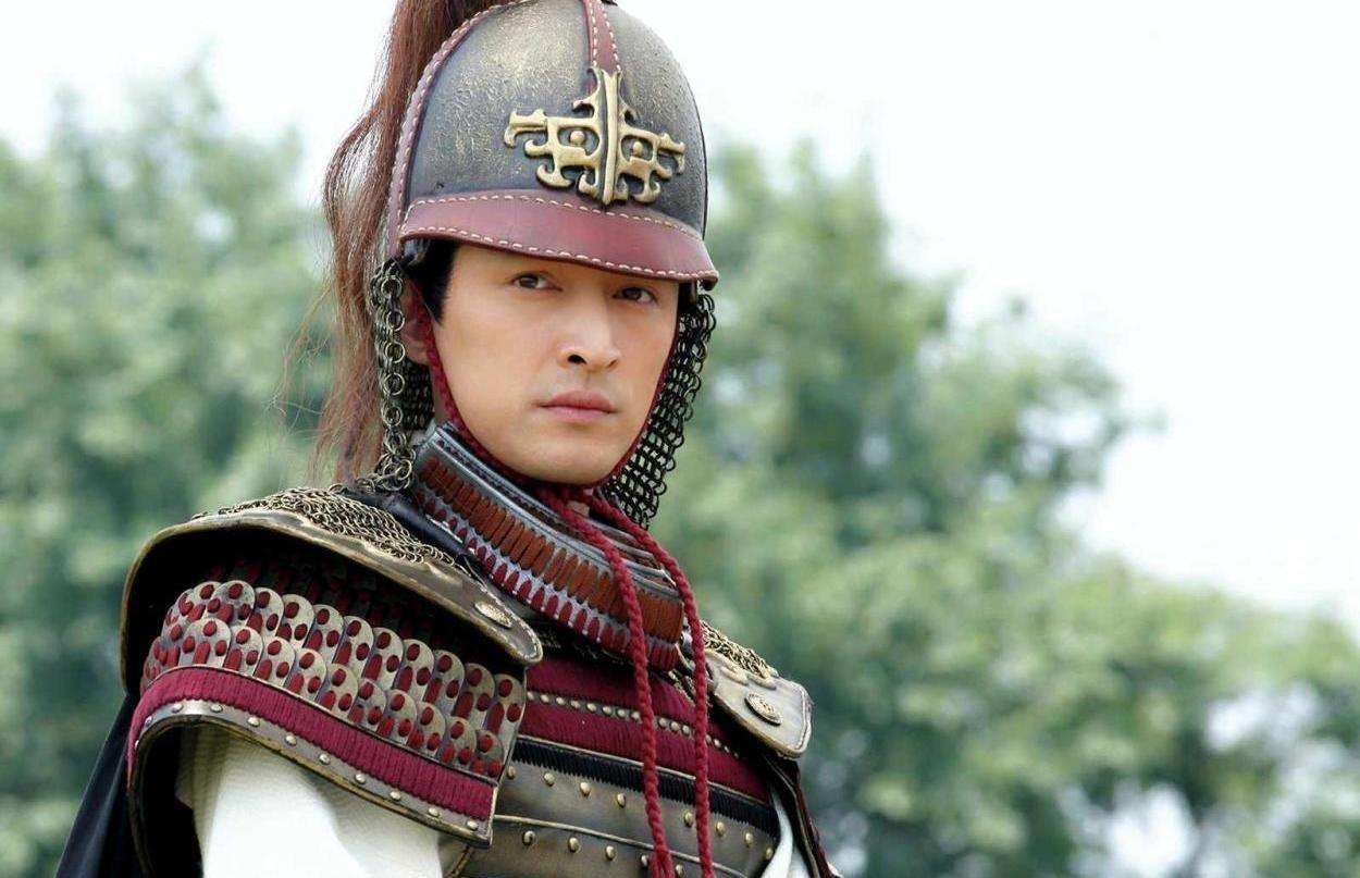 帝国|谁才是大汉帝国真正的战神？韩信不够格，霍去病还差一点