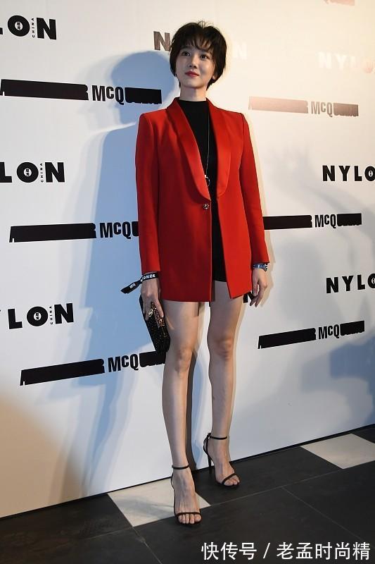 红色|新年可别错过“亮眼红”,喜庆高级又讨喜,看看陈小纭怎么穿吧