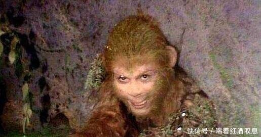 孙悟空|难怪孙悟空能力越来越弱, 你看他被压的500年, 如来对他做了啥