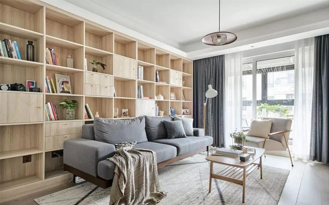 小户型|87㎡现代简约家居，一整面沙发墙做书柜，真心漂亮又实用！