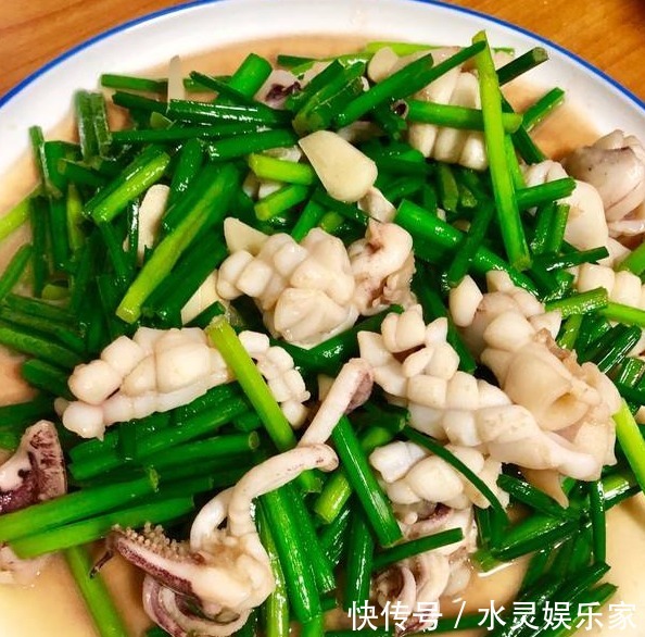 鱿鱼|大鱼大肉要少吃,海鲜的“别样”吃法,荤素搭配营养丰富口感完美