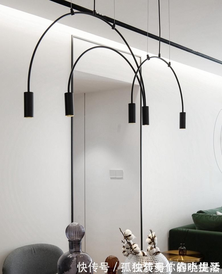 饰面板|四口之家住89㎡,两年过去,家中依然美观大方,阳台更是实用漂亮