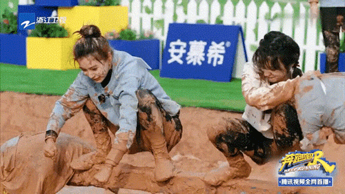 宋雨琦|杨颖宋雨琦事件发酵,baby不堪过往被扒,她当年下手也挺狠