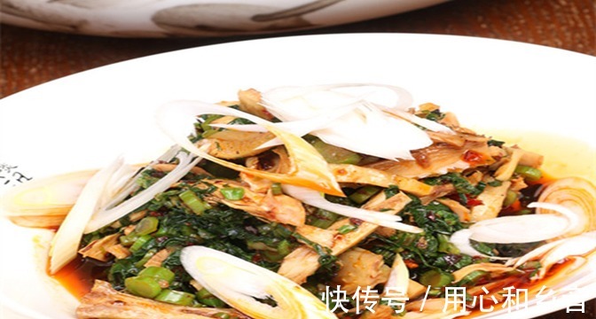 冲菜剑阁鸡|美食推荐冲菜剑阁鸡、虾酱生煎五花肉、手撕泥鳅制作方法！