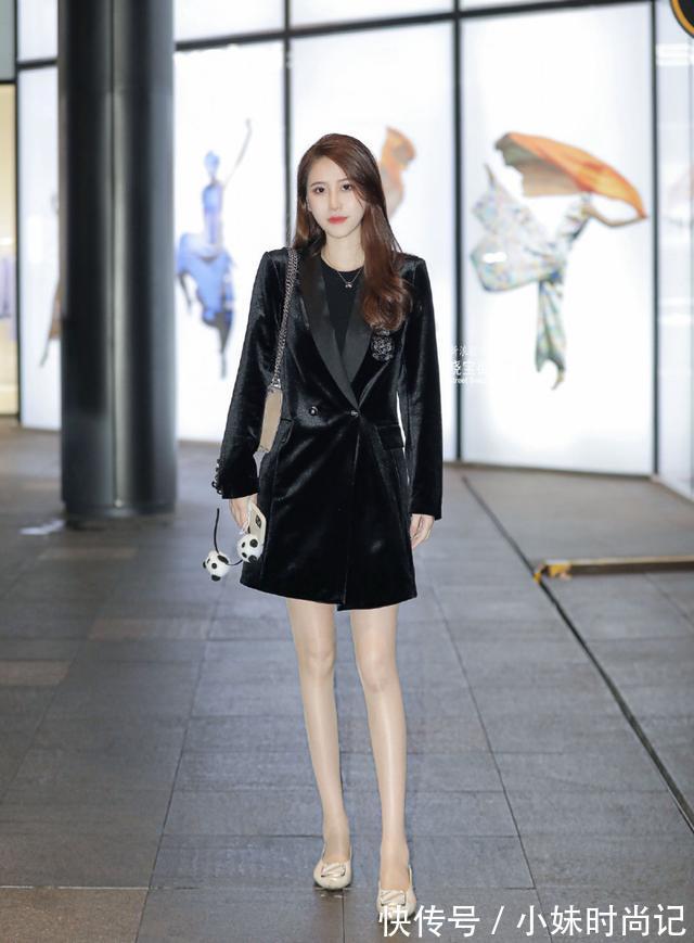 女神|很喜欢修身的短裙,因为可以展示好身材,穿出女神般的气质