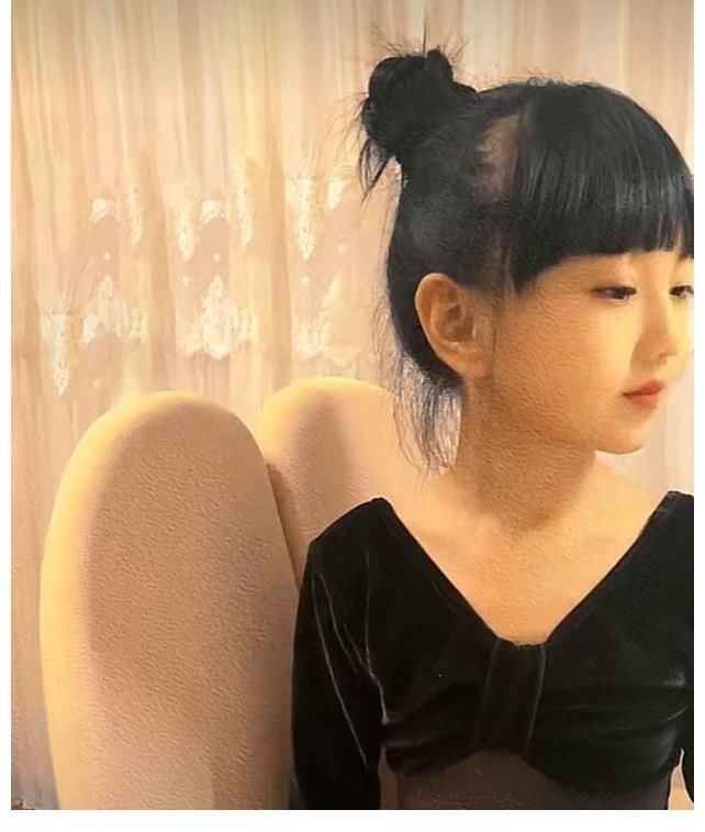 9岁小山竹变化大,曾搭档邓伦上《爸爸去哪儿》,今坐拥334万粉丝