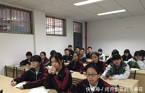 记者|中国15岁才女，解决世界性难题，拒绝央视记者：不想让我妈知道