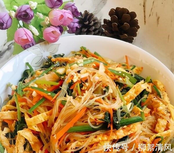 鸡蛋饼|素拌三丝的做法！