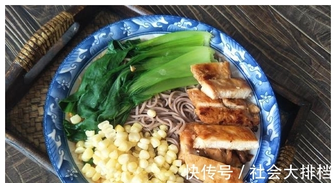 低脂|宝妈靠吃瘦了40多斤,分享1道主食,低脂低热,建议胖人尝试一