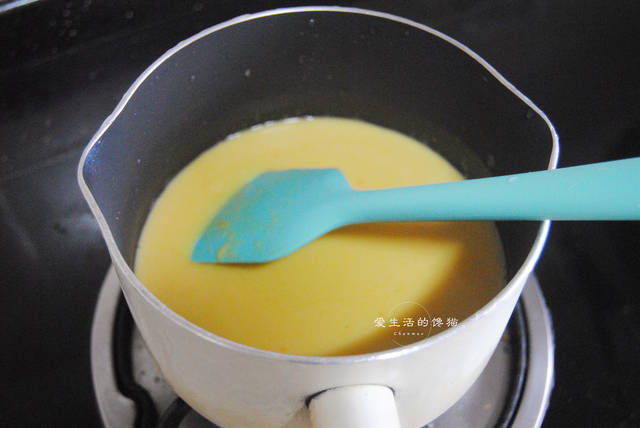  泡打粉|做包子时，不要只会加酵母，多加一样，包子白胖软乎，冷了也不硬