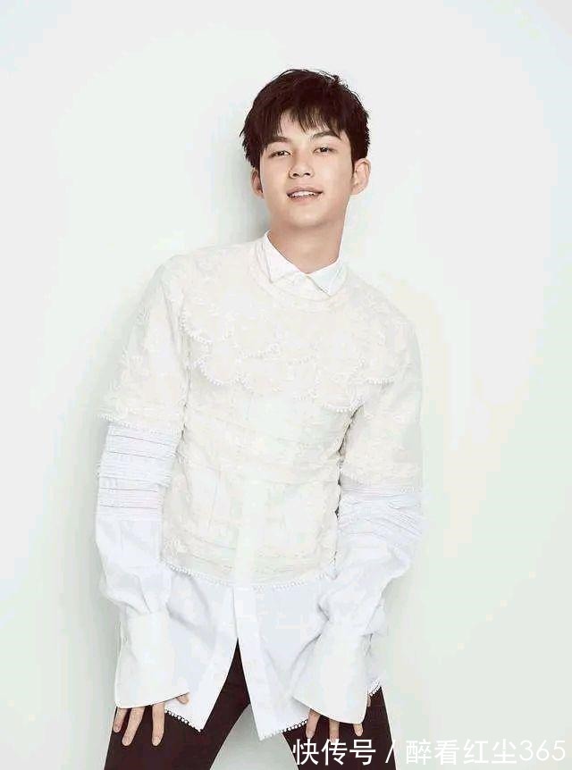 娱乐圈|因颜值走红、25岁退役进娱乐圈,网友吐槽你不合适