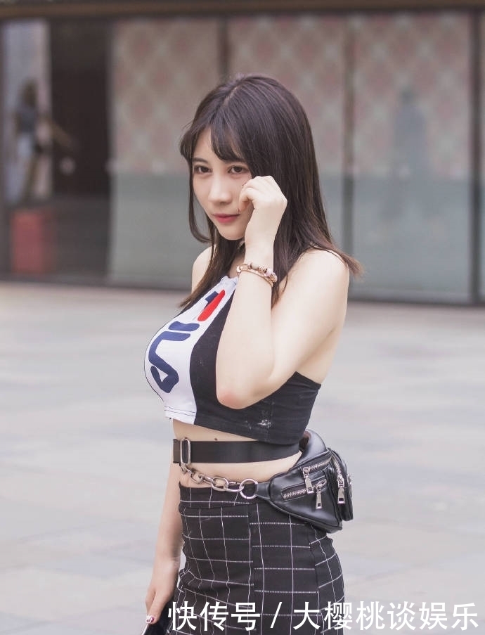 微胖女孩|“肉肉”女孩穿得好也可以很美,轻松驾驭紧身衣