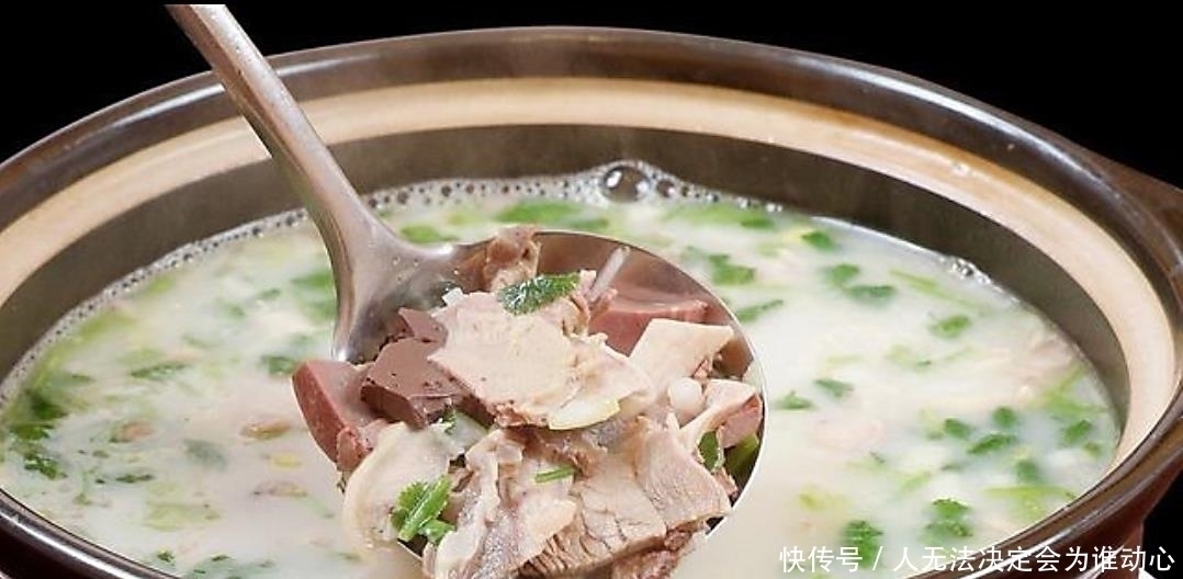 《老农民》牛大胆摆阔,客人点一桌子羊肉餐,大胆瞬间脸都绿了