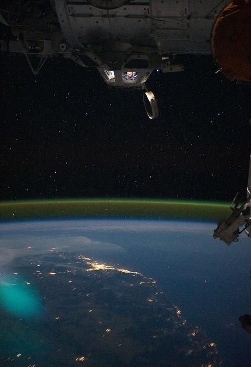 火星上的神秘绿光，41年前就被预言存在，如今终于被发现