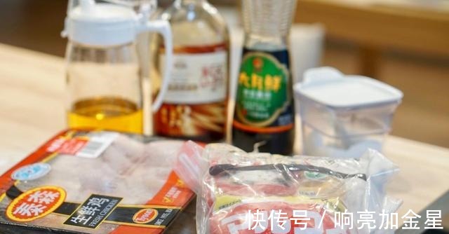 鸡肉串|用烤箱就能做的鸡肉串，肉多味道好，让人吃不停！