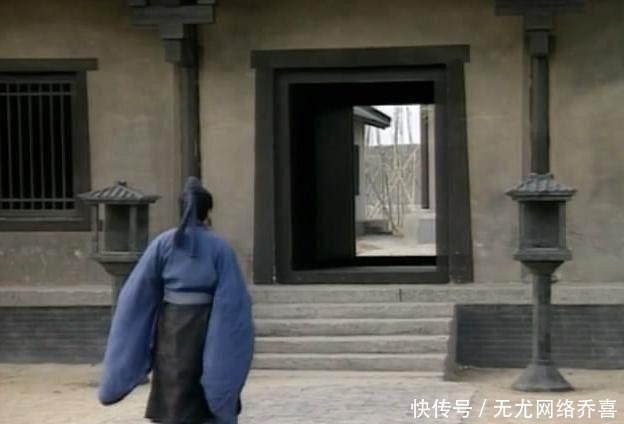 演得|《三国演义》让人感觉无奈的2个片段,只因唐国强演得太传神