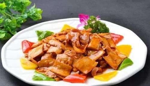 春天多吃3种食物，清肠道，通血管，美容养颜，皮肤透亮更光滑