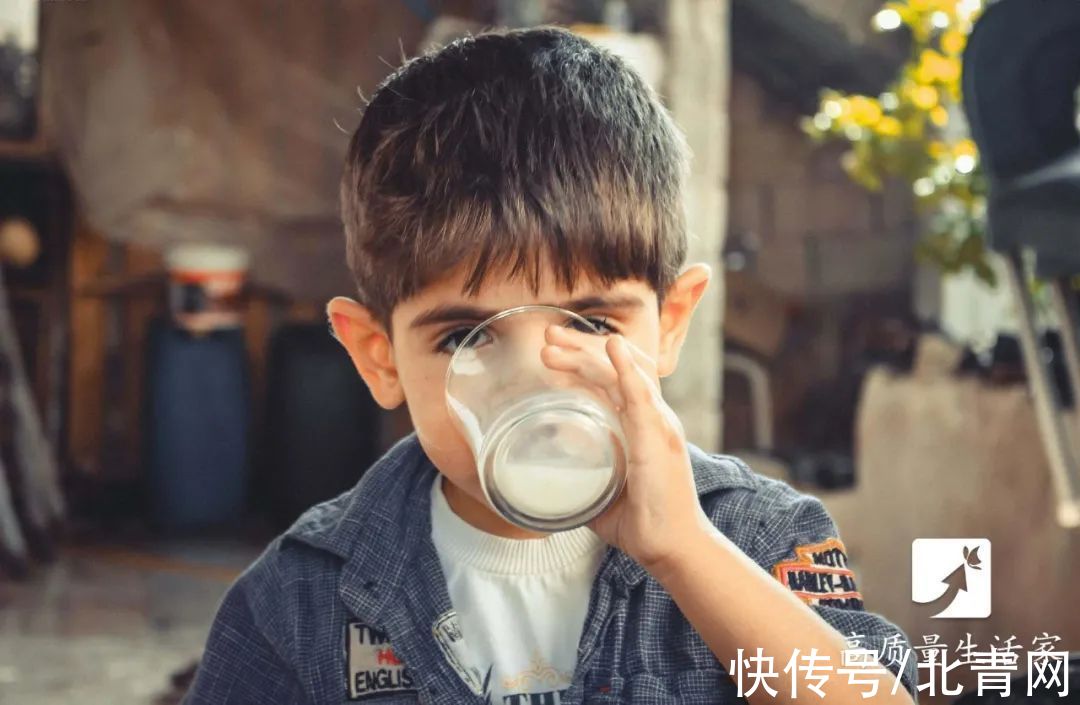 不能和牛奶一起吃的5种东西?只有最后一个是真的