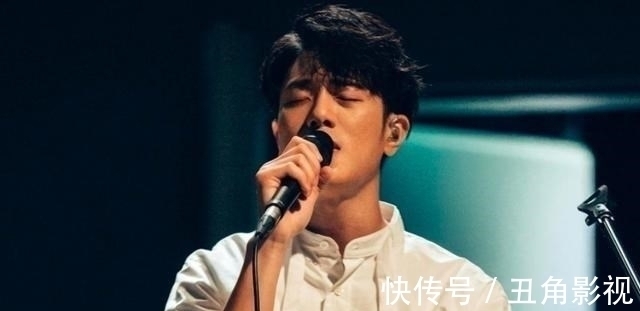 两项金曲奖获得者成为好声音学员,在导师混战阶段就被淘汰