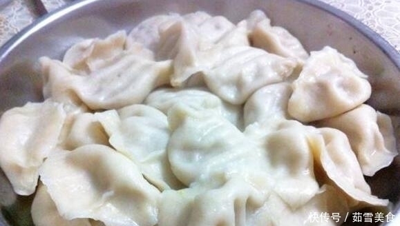 2块钱一斤,用它来包饺子,比韭菜馅清香,比白菜馅更营养