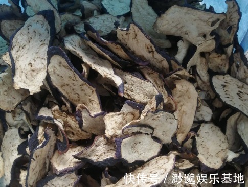 4种蔬菜吃不完,不妨晒干,炖肉吃真香,营养价值更高还不易坏