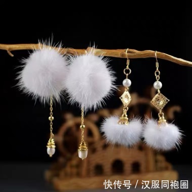 汉服小姐姐的必备单品来了!最后一种最好看却少有人戴