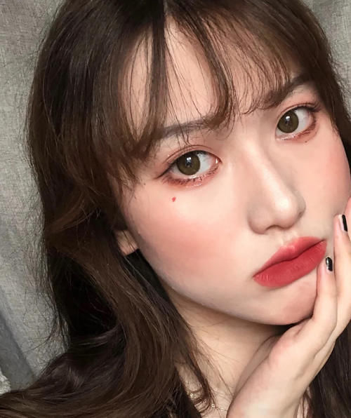 别再盯着mac了,这4支口红它不香吗?