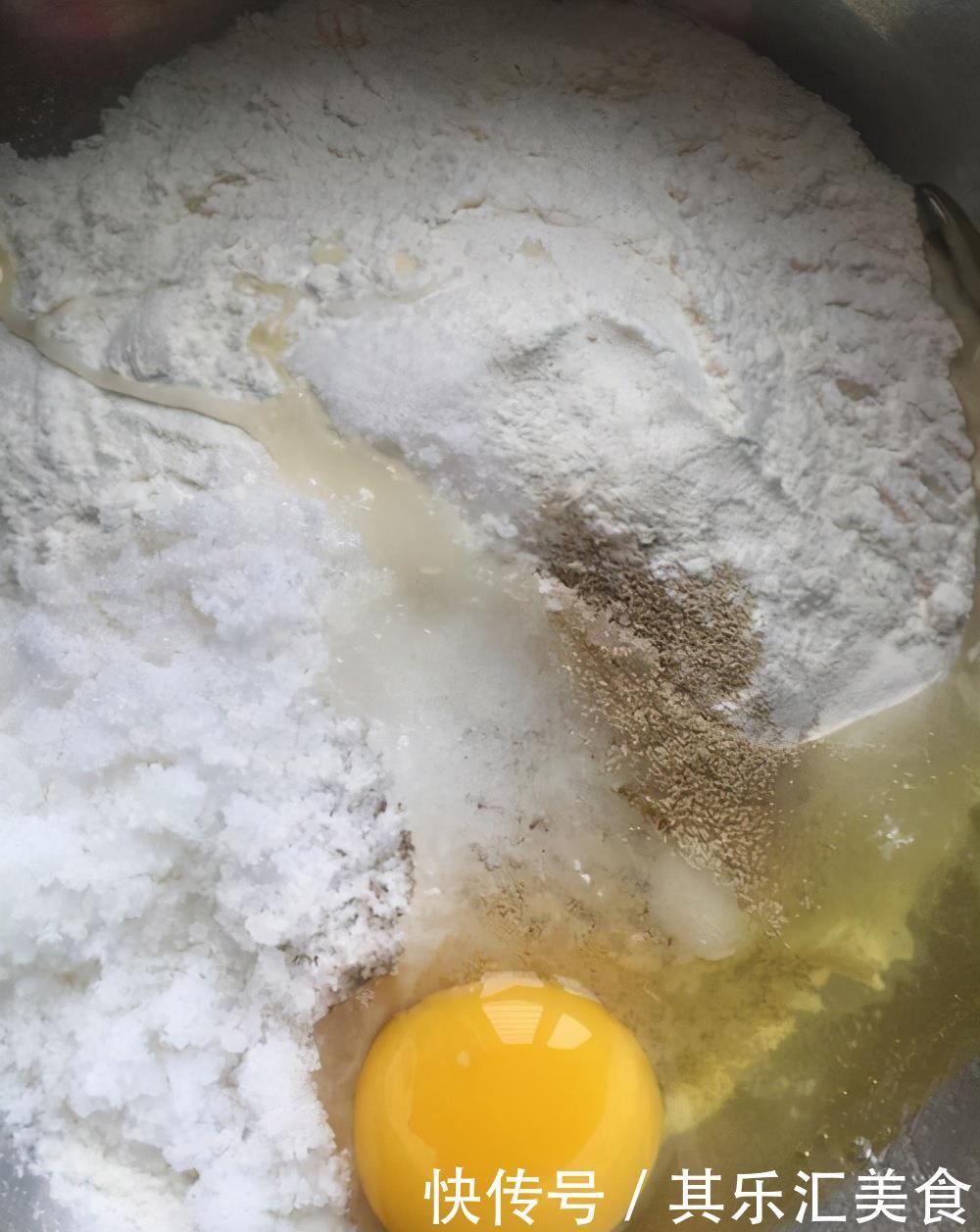 赞不绝口的牛奶红豆面包,早餐来一个妙极了